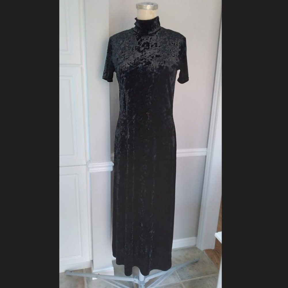 90's Nina Leonard black crushed velvet maxi dress size S, mock neck. Festive.